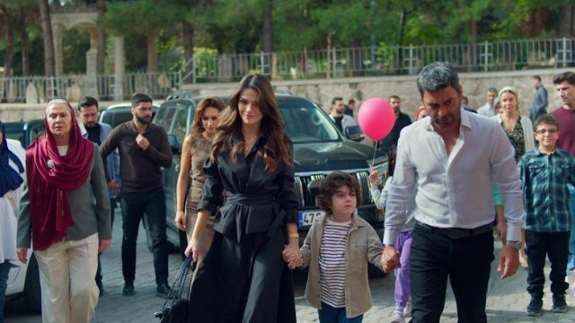 Lejos De Ti S02E10