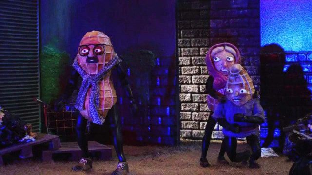 Pollo Robot S10E08