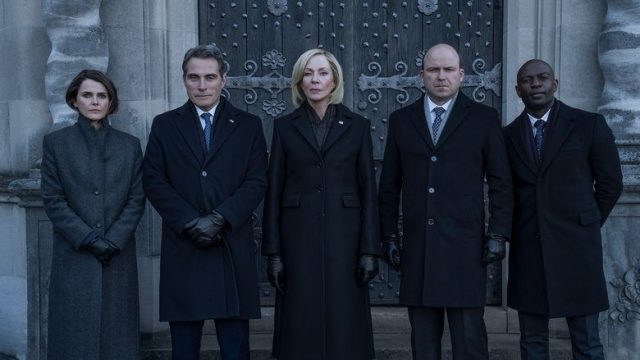 La diplomática S03E08