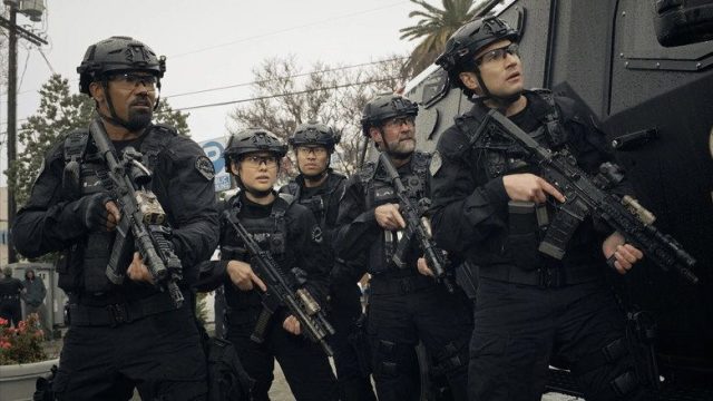 S.W.A.T. S06E18