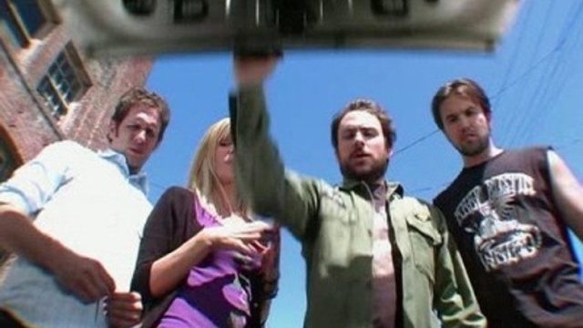 Siempre hace sol en Filadelfia S04E08
