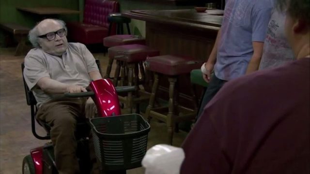 Siempre hace sol en Filadelfia S10E09