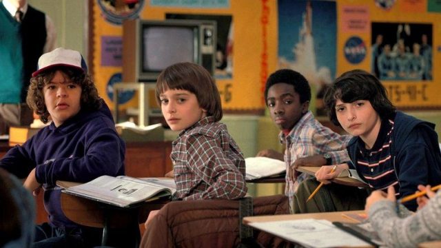 Stranger Things S02E01
