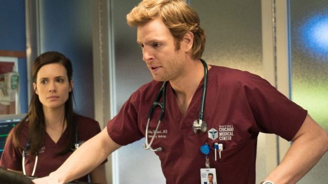 Chicago Med S01E09