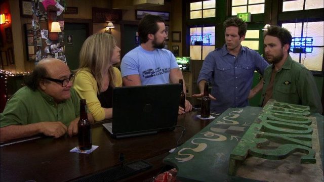 Siempre hace sol en Filadelfia S00E34