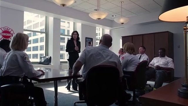 Chicago en llamas S02E01