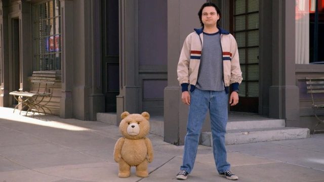 Ted: La serie S02E08