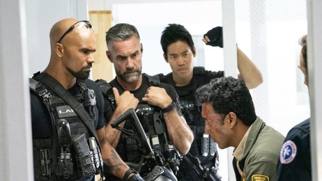 S.W.A.T. S03E02