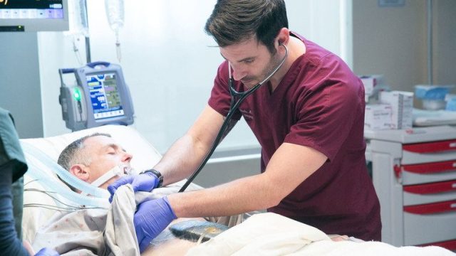 Chicago Med S01E05