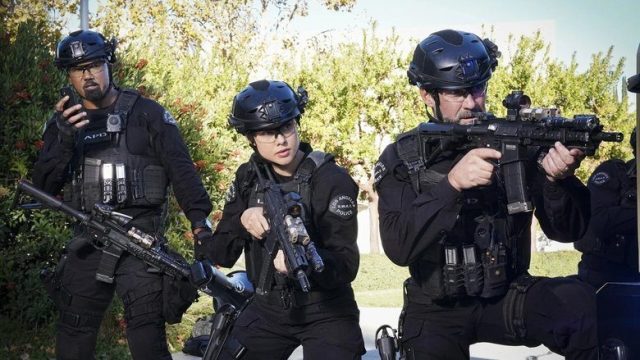 S.W.A.T. S06E12