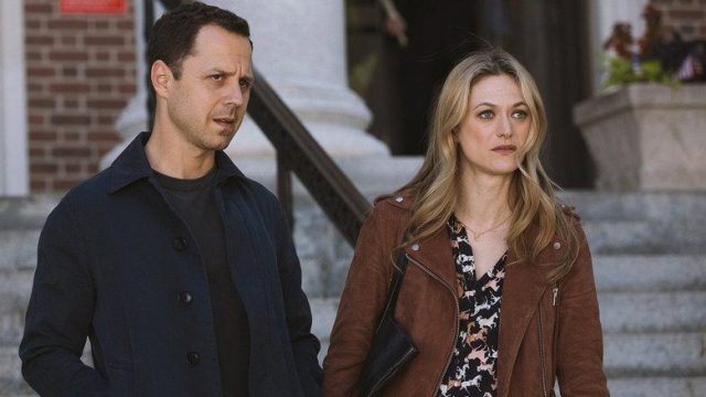 Sneaky Pete S01E02