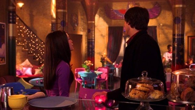 Smallville S01E18