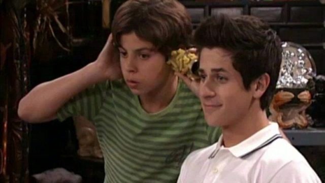 Los Hechiceros de Waverly Place S02E04