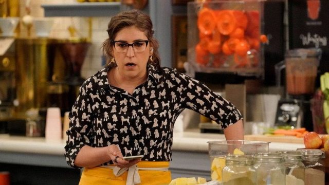Call Me Kat S03E22