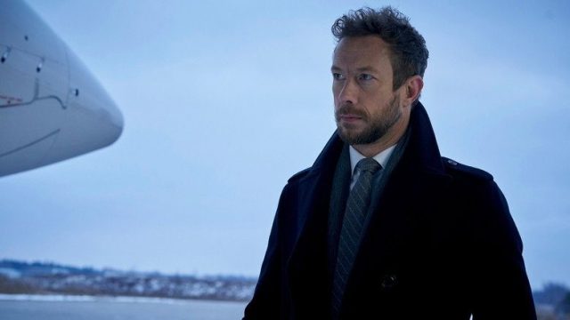 Departure: Vuelo 716 S01E06