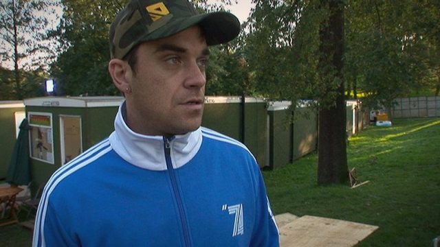Robbie Williams S01E03
