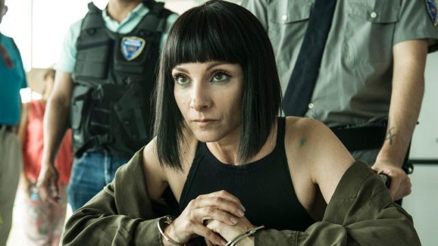 Vis a vis S04E01