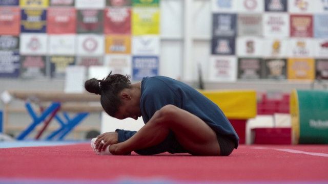 Simone Biles vuelve a volar S01E03