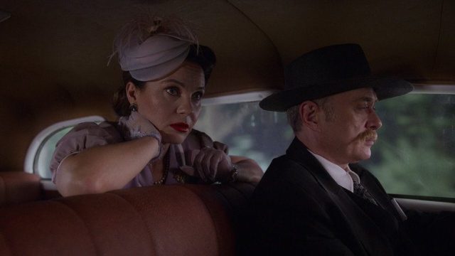 Medianoche en el Pera Palace S02E04