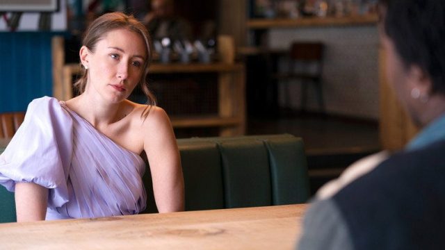 Chloe S01E06