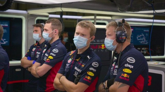 Formula 1: Drive to Survive S03E02
