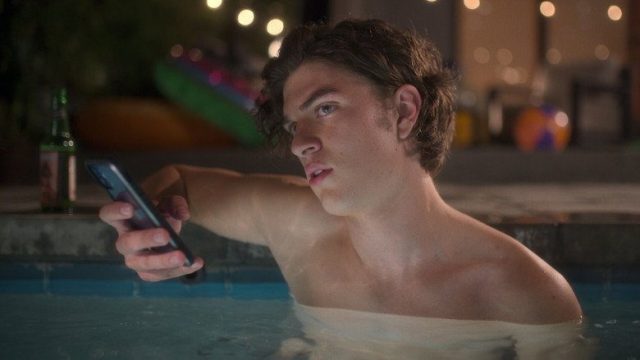 Boo, Bitch S01E02