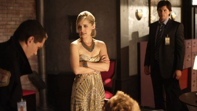 Smallville S08E03