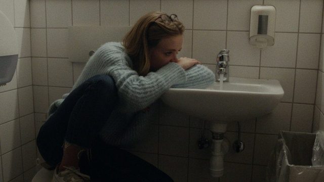 Threesome S01E02