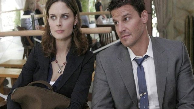 Bones S02E07