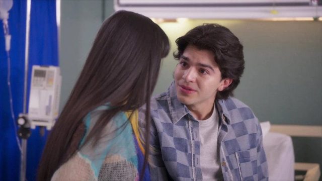 Tan cerca de ti, nace el amor S01E70