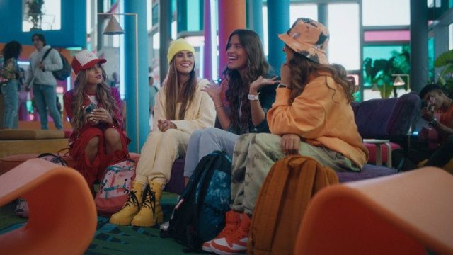Gina Yei S02E07
