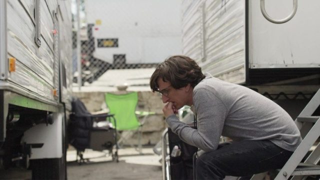 Love S02E11