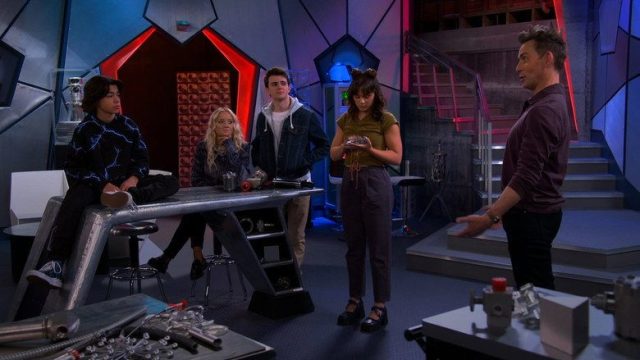 The Villains of Valley View S01E17