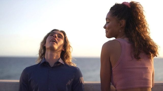 Surviving Summer S01E06