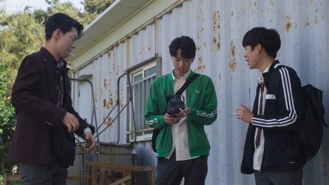 Extracurricular S01E04