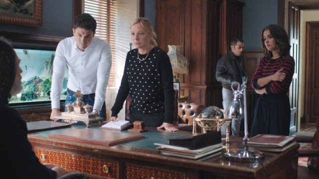 Vivir sin permiso S01E12