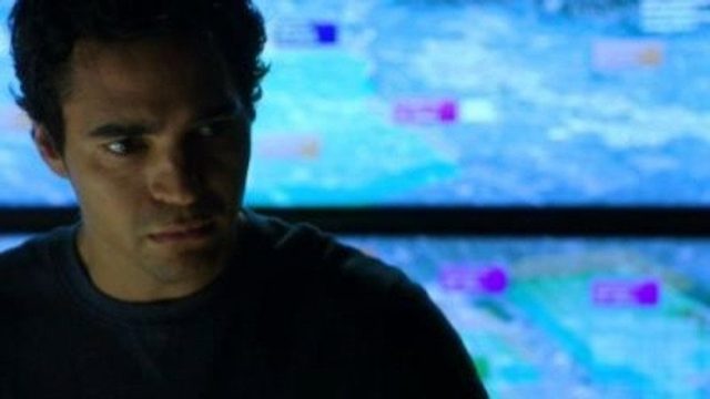 Gang Related S01E10