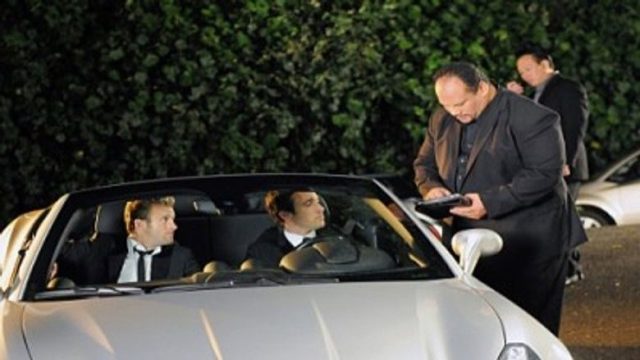 Hawaii Five-0 S01E03