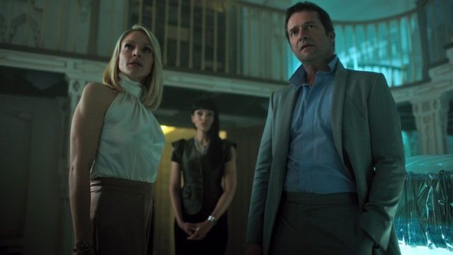 Carbono Alterado S01E06