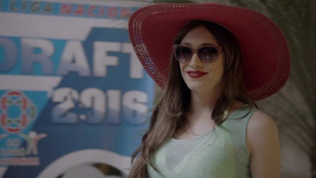 Club de Cuervos S02E01