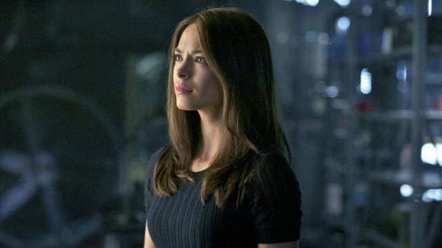 Bella y Bestia S01E02