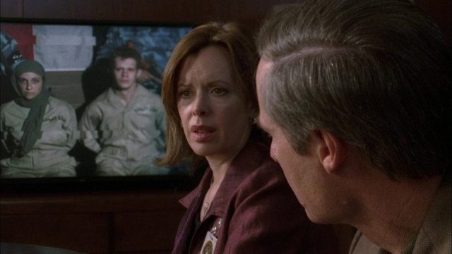 Miénteme (Lie to Me) S01E07