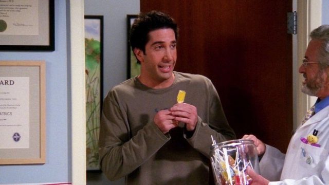 Friends S09E03
