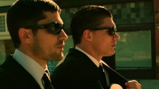 Del crepúsculo al amanecer S01E02