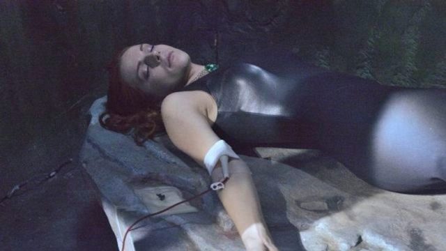 Bella y Bestia S02E11