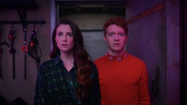 Bonding S02E01