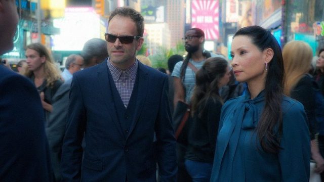 Elementary S04E02