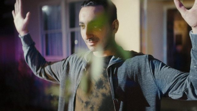 Red de engaños: Muerte, mentiras e internet S01E01