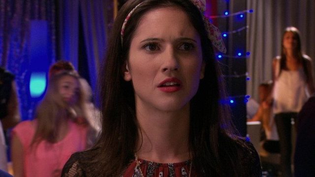 Violeta S02E64