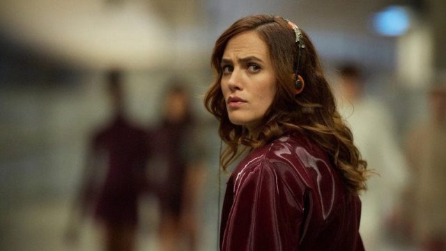 Brave New World S01E09